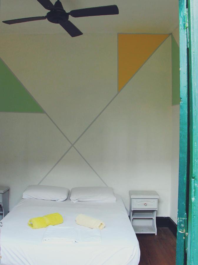 Freedom Hostel Росарио Екстериор снимка